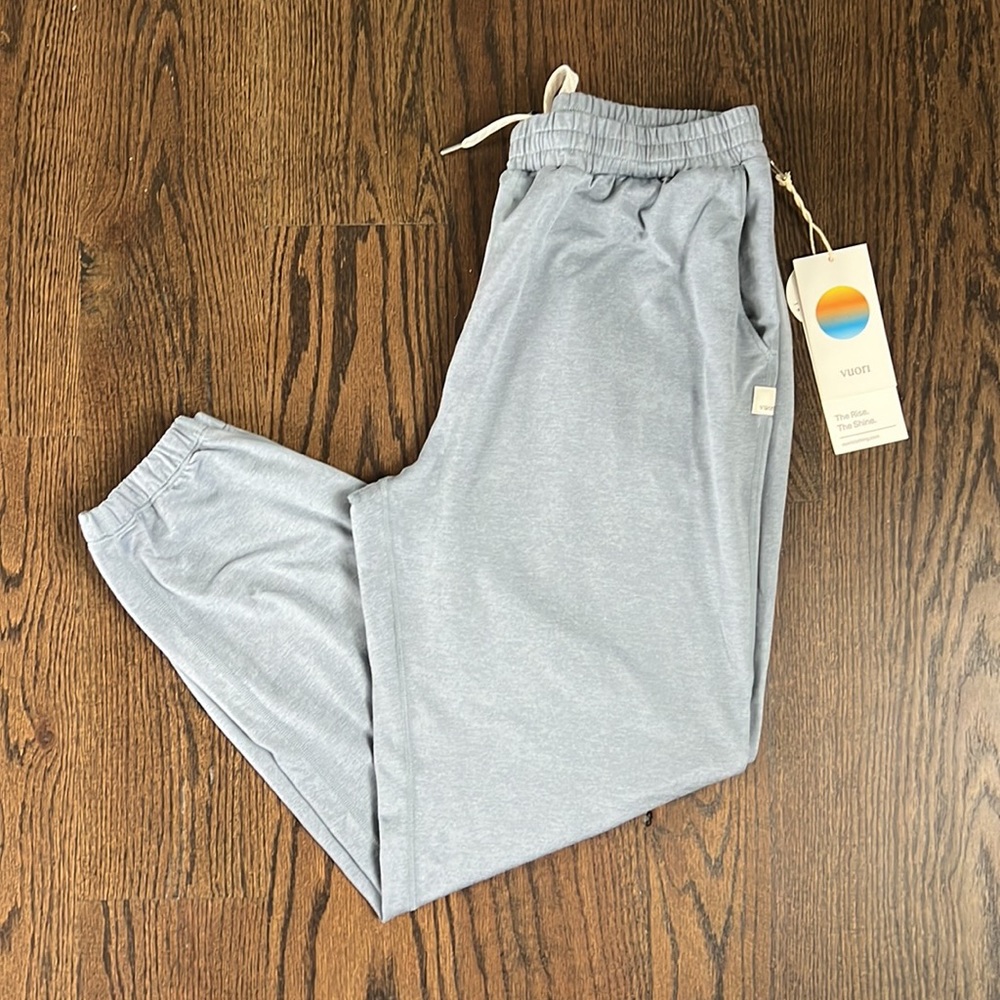 NWT Vuori Boyfriend Jogger in Flint Heather sz Small